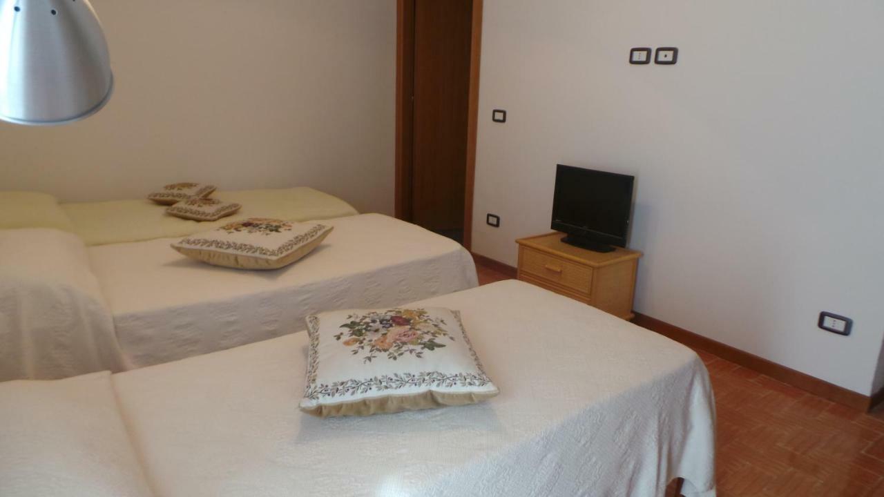 B&B Il Poggio Сало Екстер'єр фото